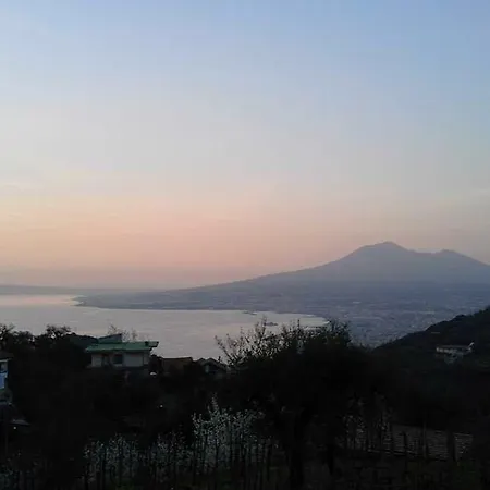 Panorama Pimonte Apartment, Tra Sorrento, Amalfi E Pompei アパート *